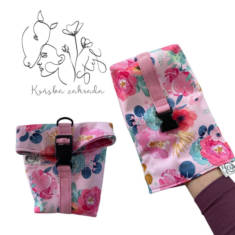 Pamlskovník květy na růžové